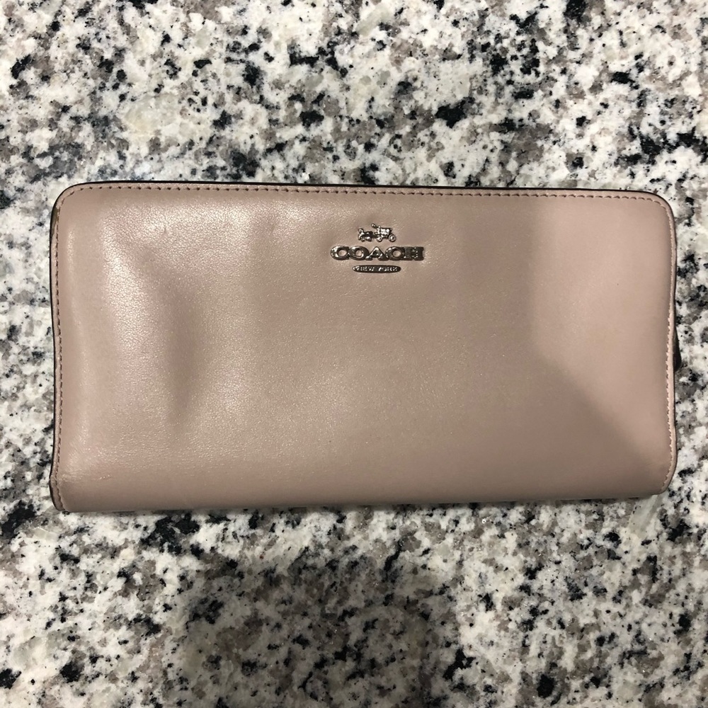 Coach wallet